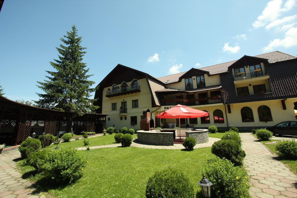 Hotel Ruia Poiana Brasov Buitenkant foto