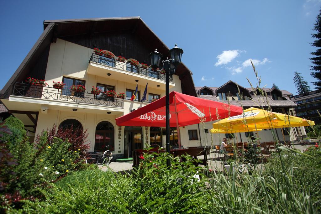 Hotel Ruia Poiana Brasov Buitenkant foto