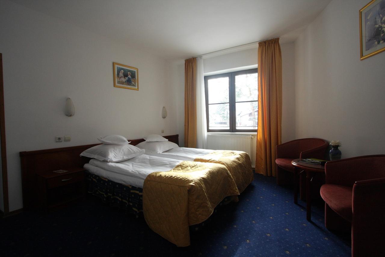 Hotel Ruia Poiana Brasov Buitenkant foto